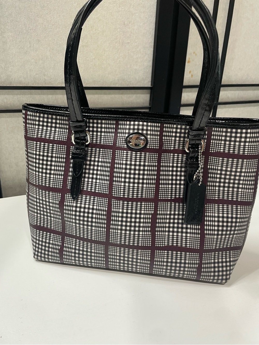 Coach Peyton Glenplaid Top
Handle Mini Tote Bag Black Bordeaux Plaid F52196